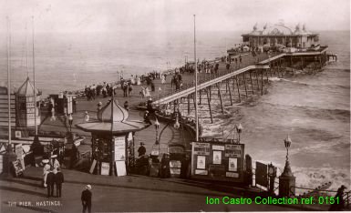 "The Pier. HASTINGS" around 1904 